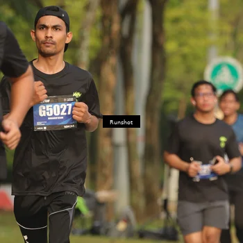 Runner Photo 5632372