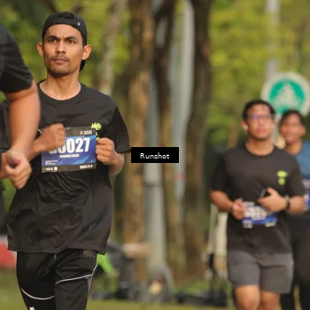 Runner Photo 5632374