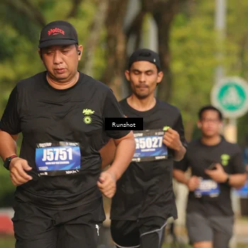 Runner Photo 5632392