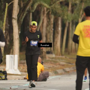 Runner Photo 5632398