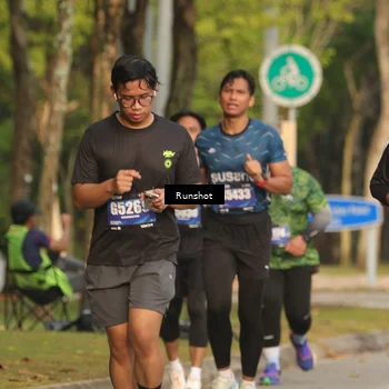 Runner Photo 5632405