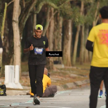 Runner Photo 5632413