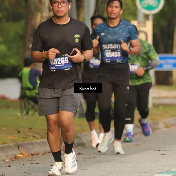 Runner Photo 5632419