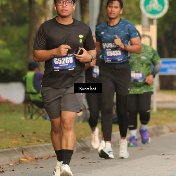 Runner Photo 5632422