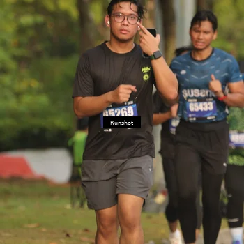 Runner Photo 5632431