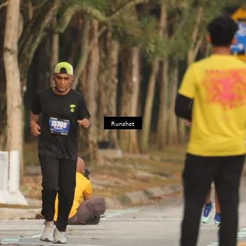 Runner Photo 5632435
