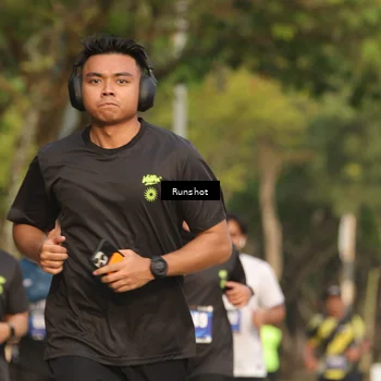 Runner Photo 5632456
