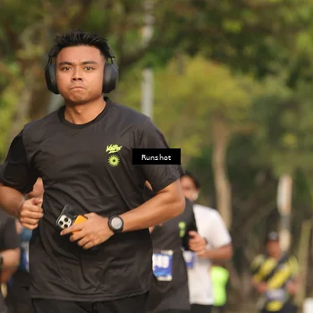 Runner Photo 5632459