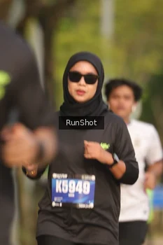 Runner Photo 5632471