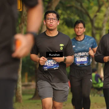 Runner Photo 5632493