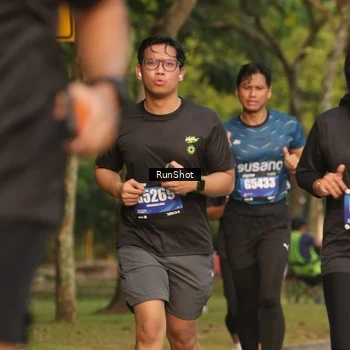 Runner Photo 5632497