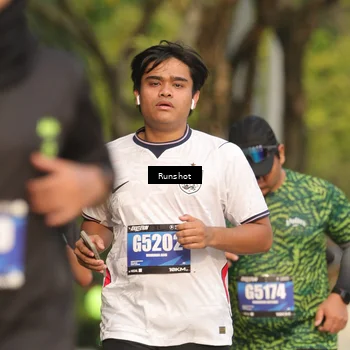 Runner Photo 5632516