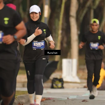 Runner Photo 5632545