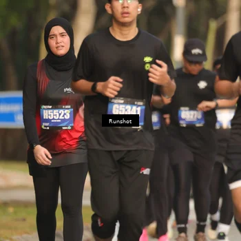 Runner Photo 5632653