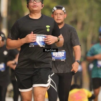 Runner Photo 5632664