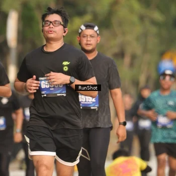 Runner Photo 5632666