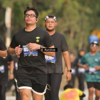 Runner Photo 5632667