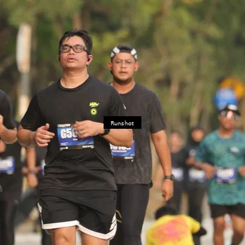 Runner Photo 5632669