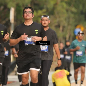 Runner Photo 5632674