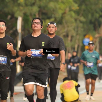 Runner Photo 5632676