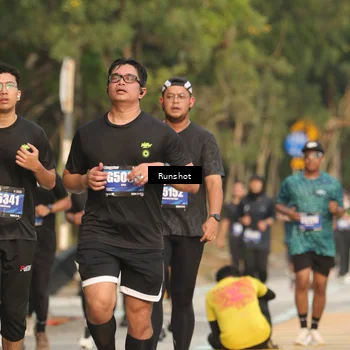 Runner Photo 5632677
