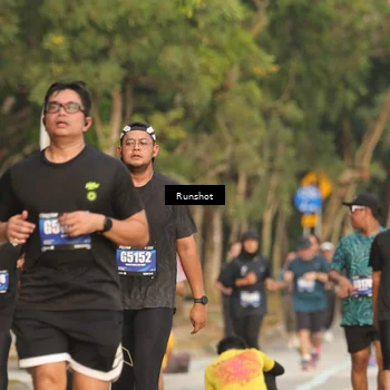Runner Photo 5632700