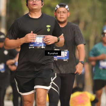 Runner Photo 5632717
