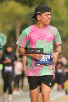 Runner Photo 5632733