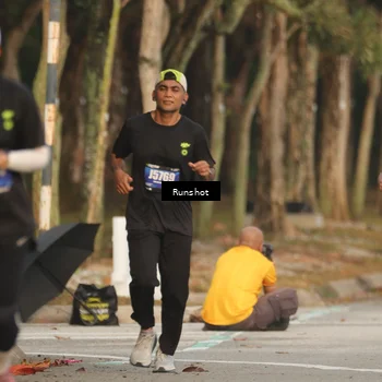 Runner Photo 5632767