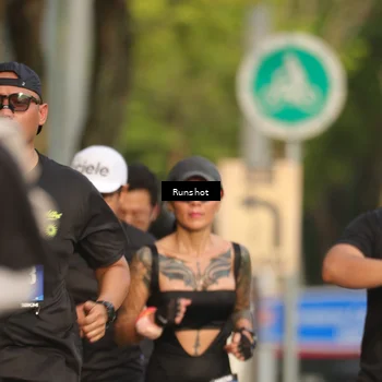 Runner Photo 5632775