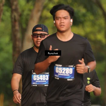 Runner Photo 5632800