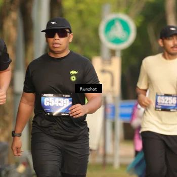 Runner Photo 5632835