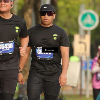 Runner Photo 5632847