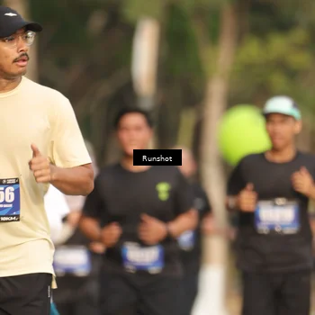 Runner Photo 5632850