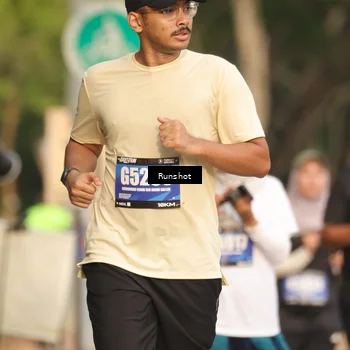 Runner Photo 5632856