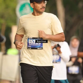 Runner Photo 5632871