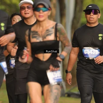Runner Photo 5632872
