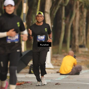 Runner Photo 5632890