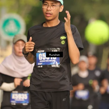 Runner Photo 5632976