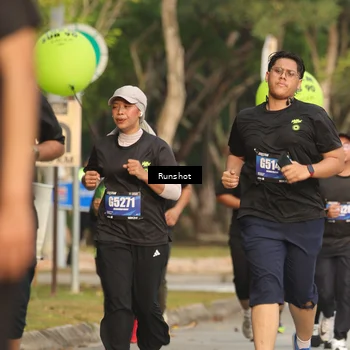 Runner Photo 5633043