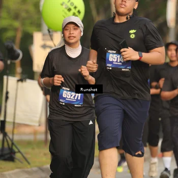Runner Photo 5633062