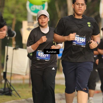 Runner Photo 5633064