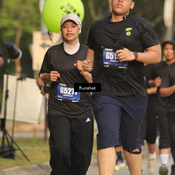Runner Photo 5633065