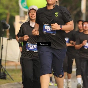 Runner Photo 5633066