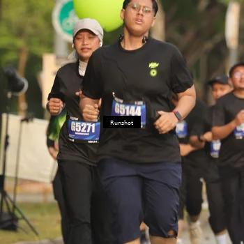 Runner Photo 5633067