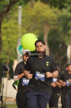 Runner Photo 5633072