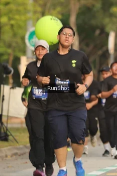 Runner Photo 5633073