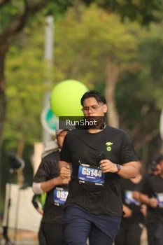 Runner Photo 5633075