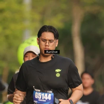 Runner Photo 5633085