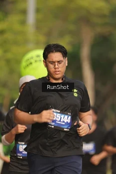 Runner Photo 5633091